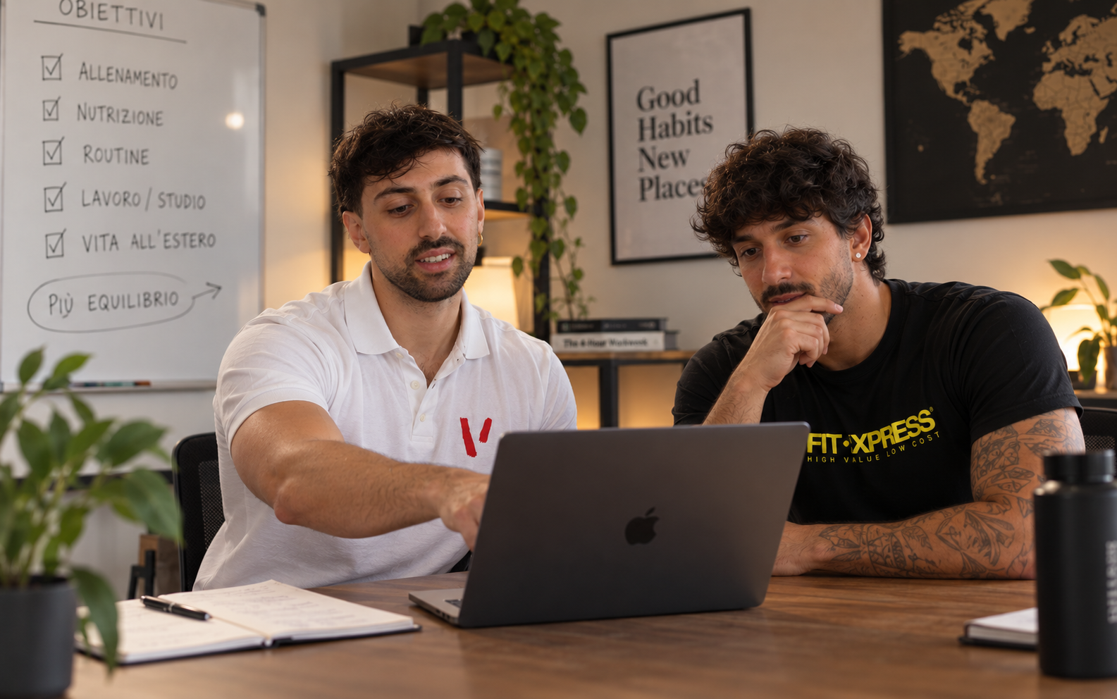 Il team PROJECT YOU durante la preparazione di un percorso personalizzato